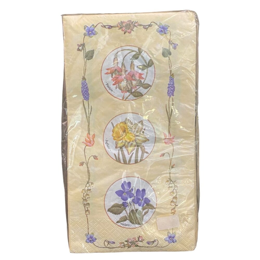Spring Flowers Special‎ Occasion Napkins Guest Towels 3 Ply (16) Daffodil Violet